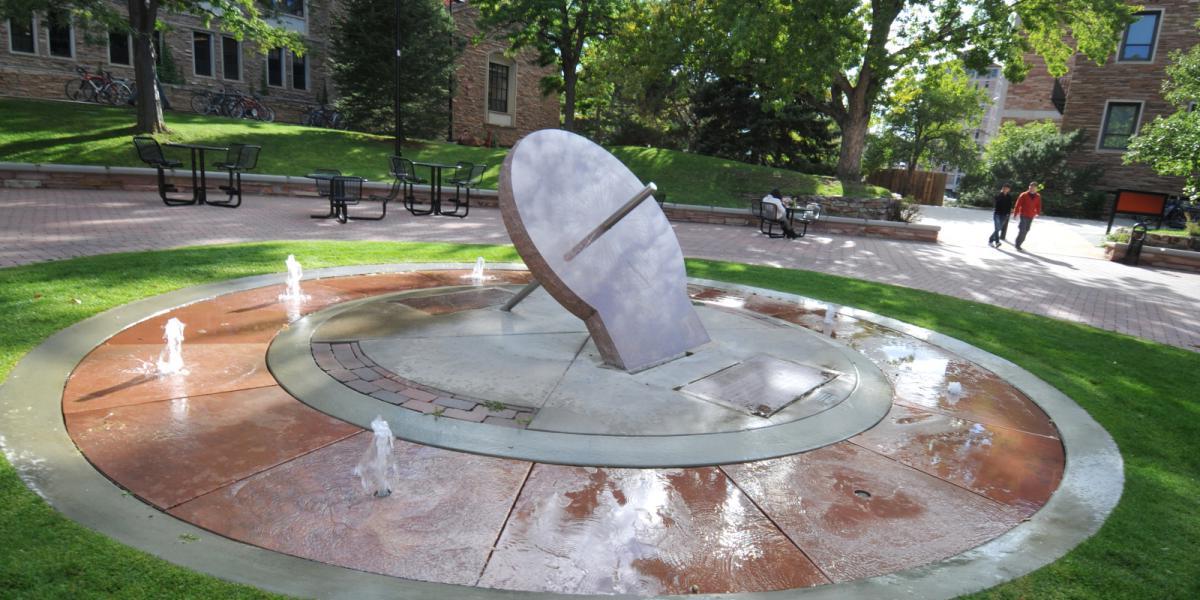 CU Boulder, sundial, water fountain